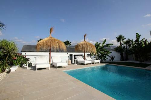 Tess Villa Le Clos Fleury
