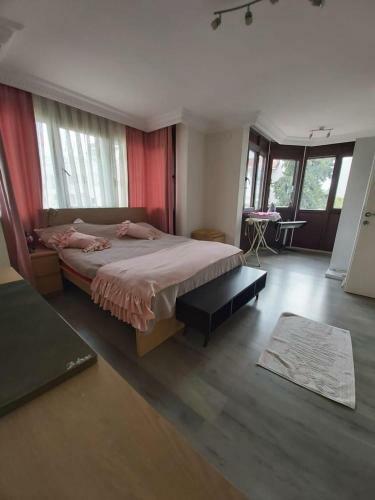 Havuz Olanag? Sunan Rahat M�stakil Villa