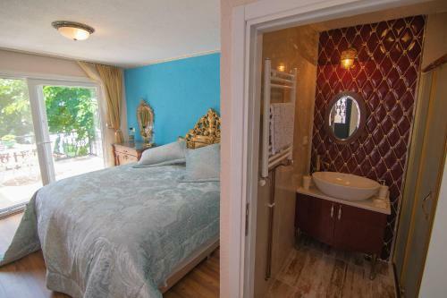 Bed & Breakfast Dream Mansion