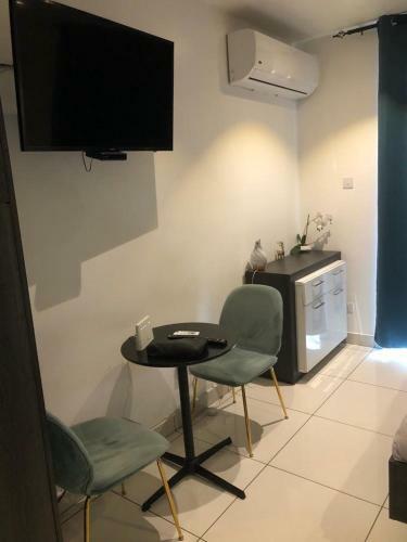 Luxury Apartment Rentals