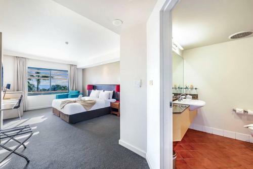 Esplanade Oasis Across Two Contemporary Apartments