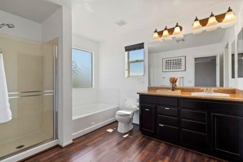 Villa Premier Charming Gateway Close To I-10 & Golf