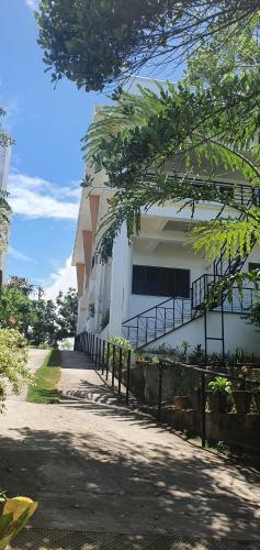 Bed & Breakfast Lola's Guest House