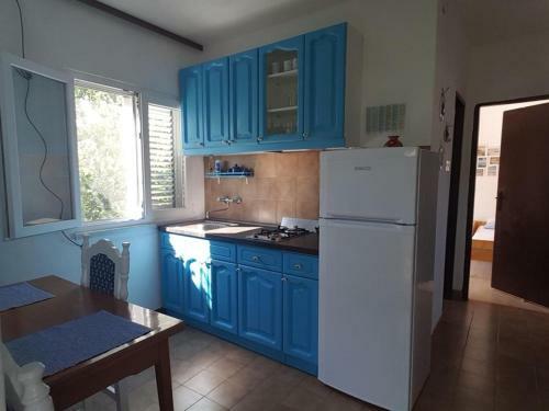 Cosy Apartment Frane Island Murter