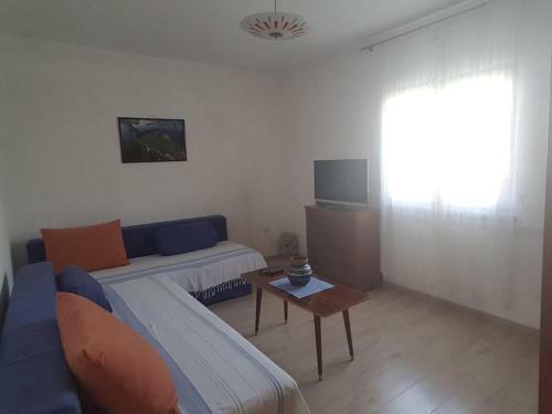 Cosy Apartment Frane Island Murter