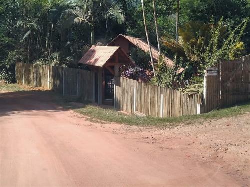 Chal� R�stico E Aconchegante 5min Da Cidade