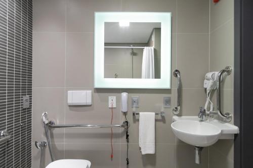 Apartamento Helbor Stay Batel Adaptado - Hsb077