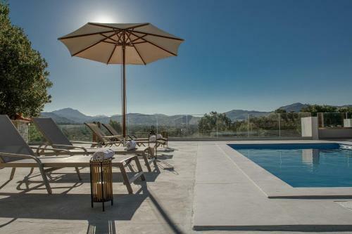 Villa Irini - With Private Pool