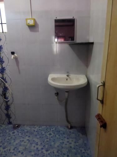 Chaitali Home Stay Three