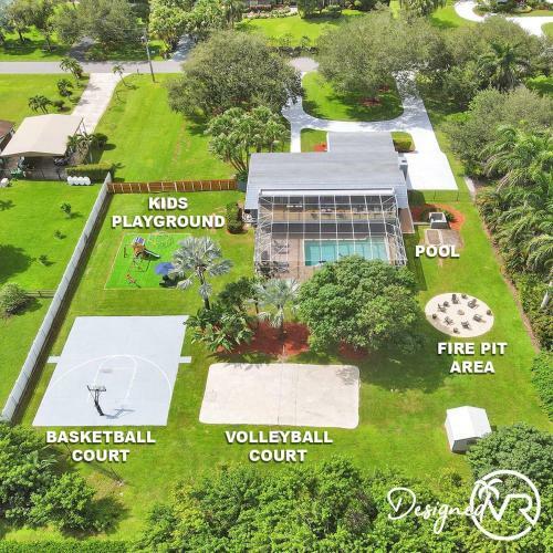 Reunion Resort 7 Br With Pool & Fun-spaces