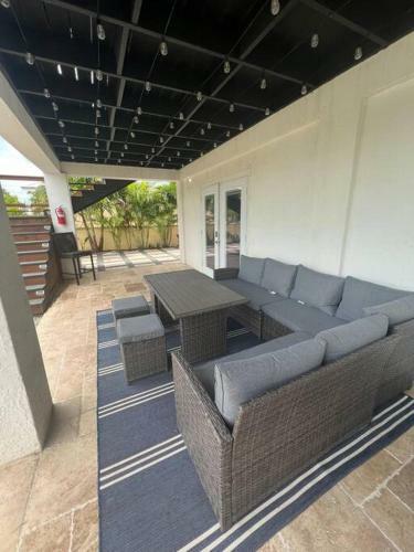 Casa Del Mar With Dock & Ocean Access Key West