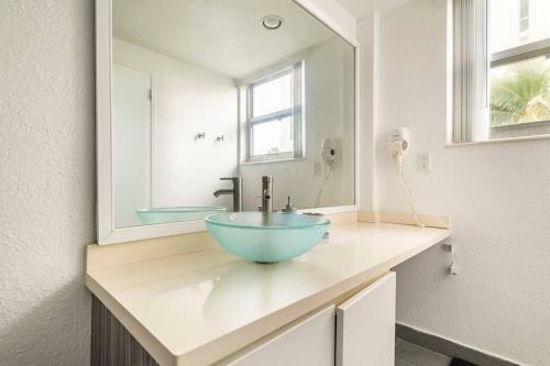 Apartamento Hollywood Beach Front Spacious Two Bedrooms