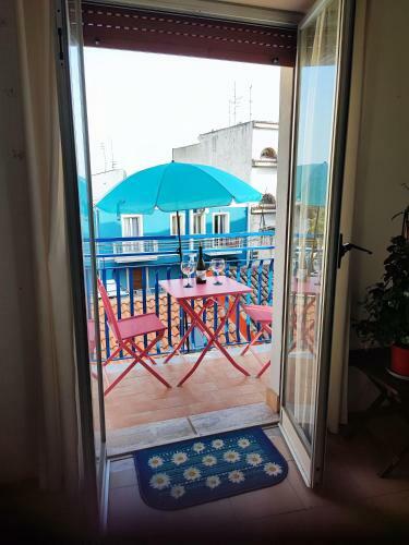 Apartamento Entire Flat In Giardini Naxos