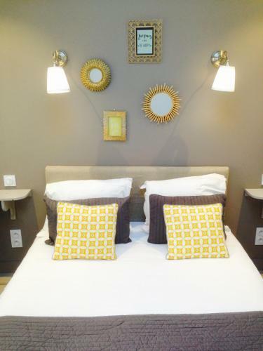 Hotel H�tel Saint Michel