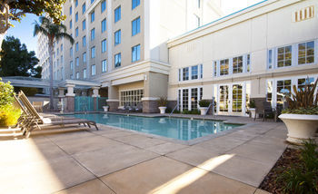 Biltmore Hotel & Suites