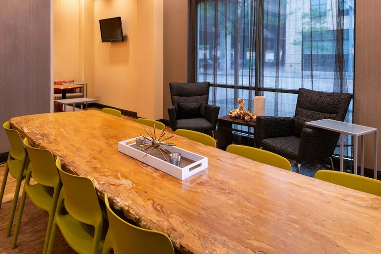 Hotel Springhill Suites By Marriott Pittsburgh North Shore
