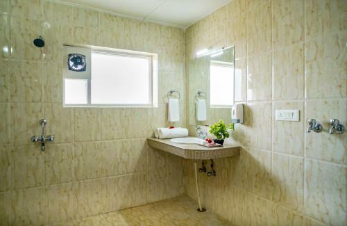 Bed & Breakfast Ramakunj Villa