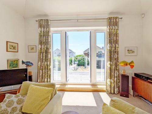Innisfree, Middleton On Sea