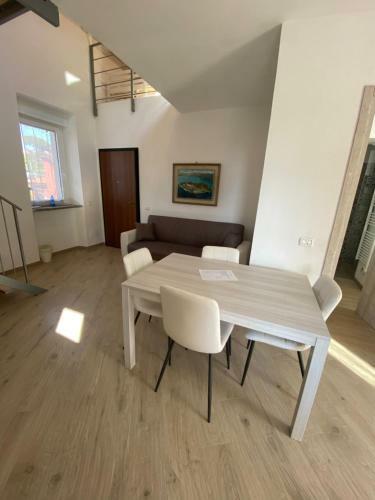 Around Lago Maggiore Apartments