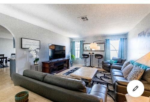 Comfortable Las Vegas Home Away From Home