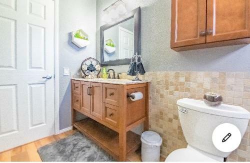 Comfortable Las Vegas Home Away From Home