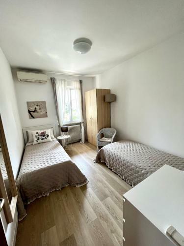 Family Apartment 2 Sirmione
