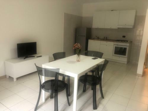 Apartamento Grazioso Bilocale In Centro