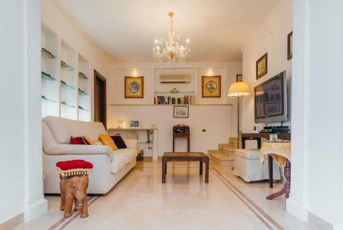 Villa White Pearl