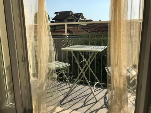 La S'volta Vanzago Bed And Breakfast