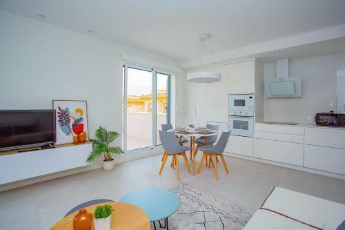 210 New Mar Pool - Alicante Holiday