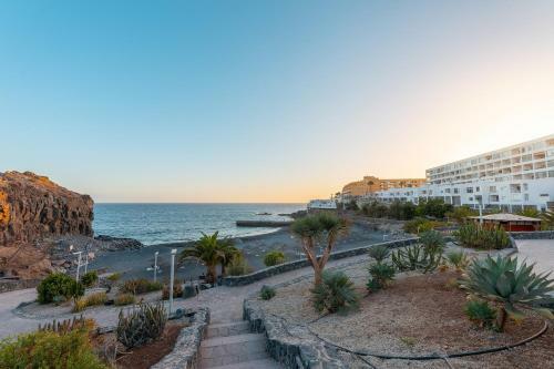 Apartamento La Sonada Bright Penthouse With Views