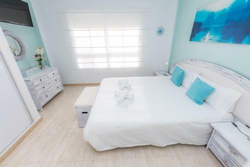 Apartamento La Sonada Bright Penthouse With Views