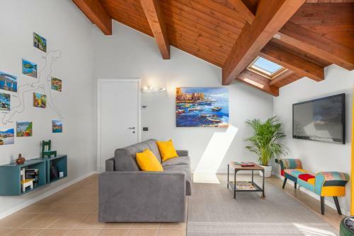 Casa Gialla 7a, New Apartment Milano&como