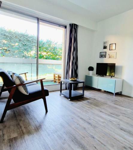 Apartamento Hyper Centre Gare Rer A � 400m. Paris 20 Min.