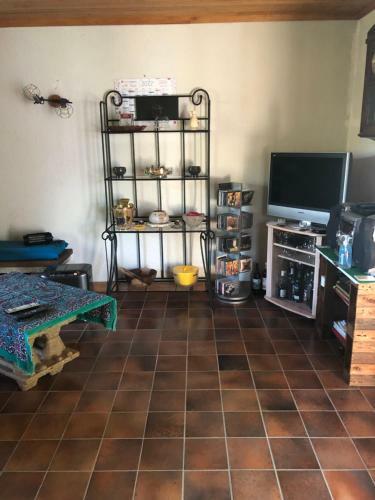 Maison � La Campagne Salles La Source Aveyron
