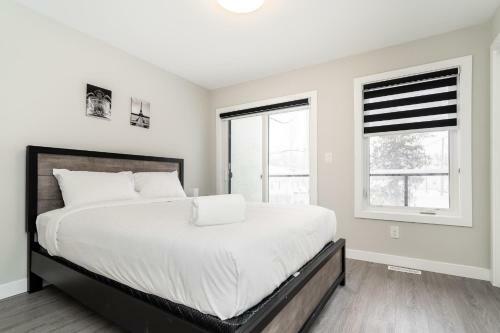 372 Enfield Crescent, 3