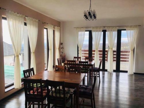 Bed & Breakfast Popasul Din Pietrar