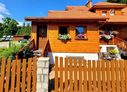 Apartament/studio Z Ogrodem 2-4os.
