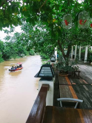 Romyen Cafe' Homestay