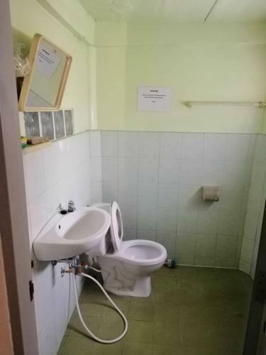Hostal Orchid Guest House