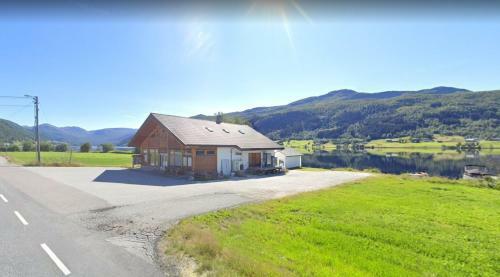 Large, Cozy, Family-friendly Bua Apartment