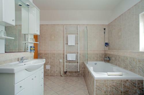 Hostal Wine Pension Prague