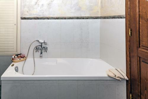 Hostal Rooms San Giuliano