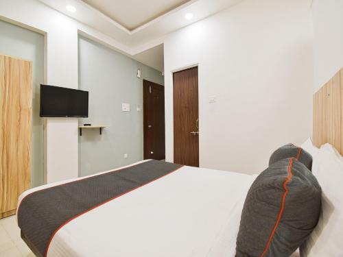 Oyo Townhouse 498 Hotel Western