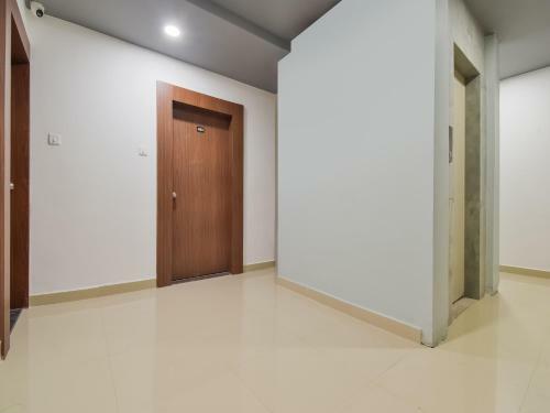 Oyo Townhouse 498 Hotel Western