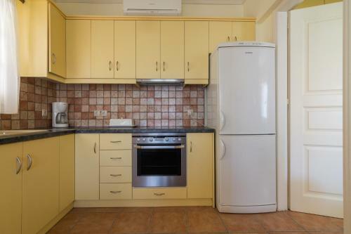 Beautiful Apartment In Spetses Old Harbour