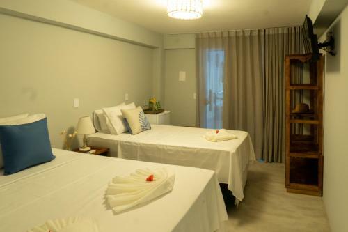 Hostal Tropical Beach