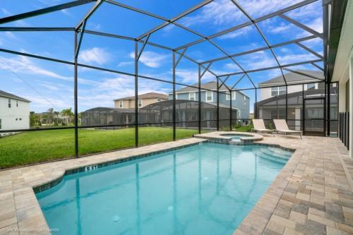 New Solara 5 Bdm Townhome With S Facing Pool Villa