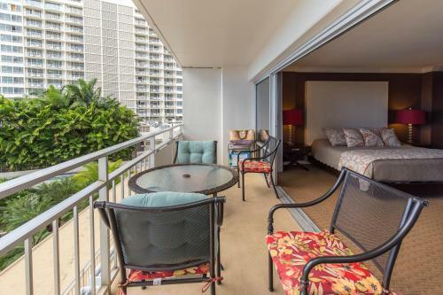 Apartamento Ilikai Tower One Bedroom Harbor View