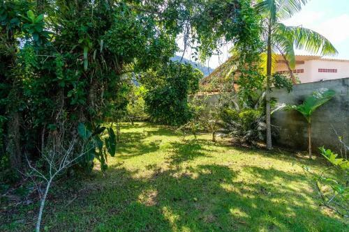 Casa Linda E Espa�osa Com Ar - 50 Mts Da Praia